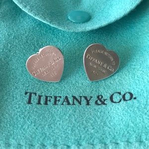 Return To Tiffany Co Medium Heart Stud 